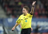 Fussball 1. Bundesliga, Saison 2011/2012: Schiedsrichter Guido Winkmann