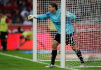 Fussball: 1. Bundesliga Saison 2010/2011: Leverkusen, ADLER