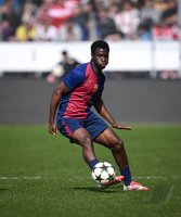 FUSSBALL Fussball UEFA Youth League 24/25: VfB Stuttgart - FC Barcelona