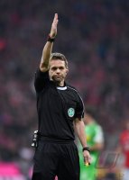 Fussball 1. Bundesliga Saison 16/17: FC Bayern Muenchen - Borussia Moenchengladbach