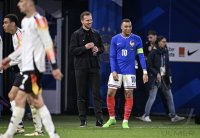 FUSSBALL INTERNATIONAL Testspiel: Frankreich - Deutschland