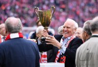 Fussball  1.Bundesliga   Saison 17/18: FC Bayern Muenchen - Hamburger SV