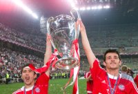 FUSSBALL CHAMPIONSLEAGUE FINALE 2000/2001:  JUBEL FC Bayern Muenchen