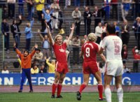 Fussball  FC Bayern-Leverkusen: Jubel Rummenigge