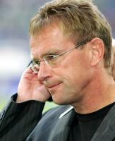 Fussball 1. Bundesliga: Schalke, RANGNICK enttaeuscht