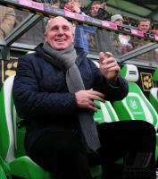 FUSSBALL, 1. BUNDESLIGA, 19. Spieltag: Wolfsburg, HOENESS