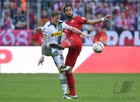 Fussball 1. Bundesliga  Saison 2015/2016: FC Bayern Muenchen - Borussia Moenchengladbach