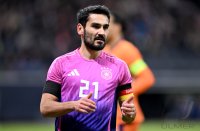 FUSSBALL INTERNATIONAL Testspiel: Deutschland - Niederlande