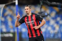 FUSSBALL SERIE A 2020/2021: JUBEL Zlatan Ibrahimovic (AC Mailand)
