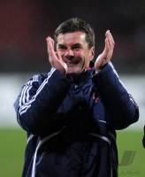 Fussball 1. Bundesliga : Trainer Dieter Hecking (1 FC Nuernberg)