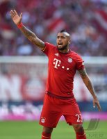 Fussball 1. Bundesliga Saison 15/16: FC Bayern Muenchen - FC Augsburg
