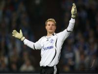 Fussball 1. Bundesliga: Schalke, NEUER