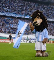 Fussball DFB Pokal 2. Runde 13/14 : 1860 Muenchen Maskottchen Sechzgerl