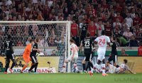 FUSSBALL DFB POKAL  Saison 2012/2013:  VfB Stuttgart - SC Freiburg