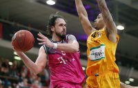 Basketball 1. Bundesliga 15/16 Hauptrunde: Walter Tigers Tuebingen - Telekom Baskets Bonn