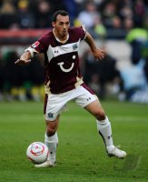 Fussball: 1. Bundesliga Saison 2010/2011, Hannover PINTO am Ball