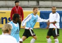 Fussball  Training der deutschen Nationalmannschaft vor dem EM Qualifikationsspiel gegen Irland.