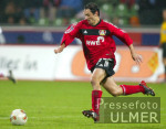 Fussball Bundesliga: Leverkusen; Neuville, Einzelaktion