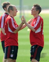 Fussball 1. Bundesliga 11/12: FC Bayern Muenchen Training in Doha
