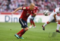 Fussball 1. Bundesliga Saison 18/19: VfB Stuttgart - FC Bayern Muenchen