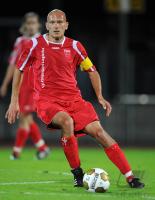 FUSSBALL 3. BUNDESLIGA: Kickers Emden, ZEDI