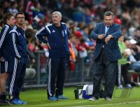 FUSSBALL 1. Bundesliga 2014/2015:  FC Bayern Muenchen - Paulaner Traumelf