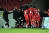 Fussball U21-EURO 2011 Halbfinale:  JUBEL nach dem TOR zum 1:0 auf dem TORSCHUETZEN Admir Mehmedi  (Schweiz)