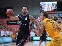 Basketball 1. Bundesliga 14/15 Hauptrunde:  Walter Tigers Tuebingen - Telekom Baskets Bonn