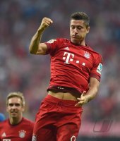 Fussball 1. Bundesliga Saison 2015/2016: FC Bayern Muenchen - Hamburger SV