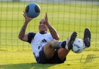 Fussball 1. Bundesliga 11/12: FC Schalke Training in Doha