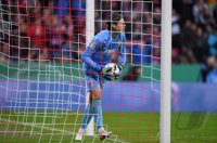 Fussball DFB Pokal 2. Runde 16/17: FC Bayern Muenchen - FC Augsburg