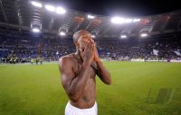 FUSSBALL SERIE A:  JUBEL nach dem Sieg , Djibril Cisse (Lazio Rom)