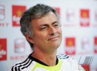 FUSSBALL International  COPA DEL REY  10/11:  Trainer Jose Mourinho (Real Madrid)