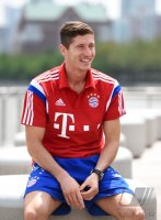 FUSSBALL 1. Bundesliga 14/15: Robert Lewandowski (FC Bayern Muenchen)