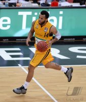 Basketball 1. Bundesliga 13/14:  Walter Tigers Tuebingen - FC Bayern Muenchen
