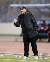Fussball International Gulf Cup 2013:  Trainer Hakim Shaker (Irak)