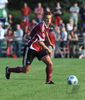 Fussball 1. Bundesliga: Testspiel DJK Weingarts - 1 FC Nuernberg