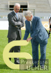 FUSSBALL DFB Pressekonferenz, Franz Beckenbauer (li) und Otto SCHILY vor einer Sechs