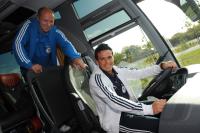 FUSSBALL, DFB-Fahrsicherheitstraining Mannschaftsbus 03.09.2009
