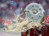 Fussball 1. Bundesliga  Saison  2012/2013:  Deutscher Meister 12/13 FC Bayern Muenchen
