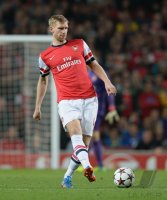 FUSSBALL  CHL  Saison 2013/2014: Per Mertesacker (Arsenal)
