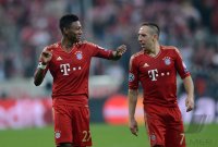 FUSSBALL INTERNATIONAL CHL HALBFINALE 12/13: FC Bayern Muenchen - FC Barcelona