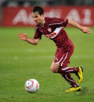 Fussball: 1. Bundesliga Saison 2010/2011: Stuttgart, HAJNAL