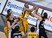Basketball 1. Bundesliga 2012/2013:  Walter Tigers Tuebingen - ratiopharm Ulm
