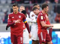 Fussball 1. Bundesliga Saison 21/22: FC Bayern Muenchen - Bayer 04 Leverkusen
