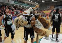 Basketball  1. Bundesliga  09/10  Walter Tigers Tuebingen - EWE Baskets Oldenburg