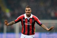 FUSSBALL INTERNATIONAL CHL ACHTELFINALE 12/13: JUBEL Kevin Prince Boateng (AC Mailand)