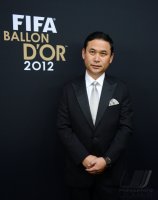 Fussball International  FIFA Ballon d Or 2012: Trainer Norio Sasaki (Japan)