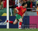 Fussball INTERNATIONAL  EURO 2004 Russland-Portugal im Stadion da Luz