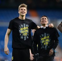 FUSSBALL INTERNATIONAL CHL HALBFINALE 12/13: SCHLUSSJUBEL Borussia Dortmund TrainerFUSSBALL INTERNATIONAL CHL HALBFINALE 12/13: SCHLUSSJUBEL Borussia Dortmund